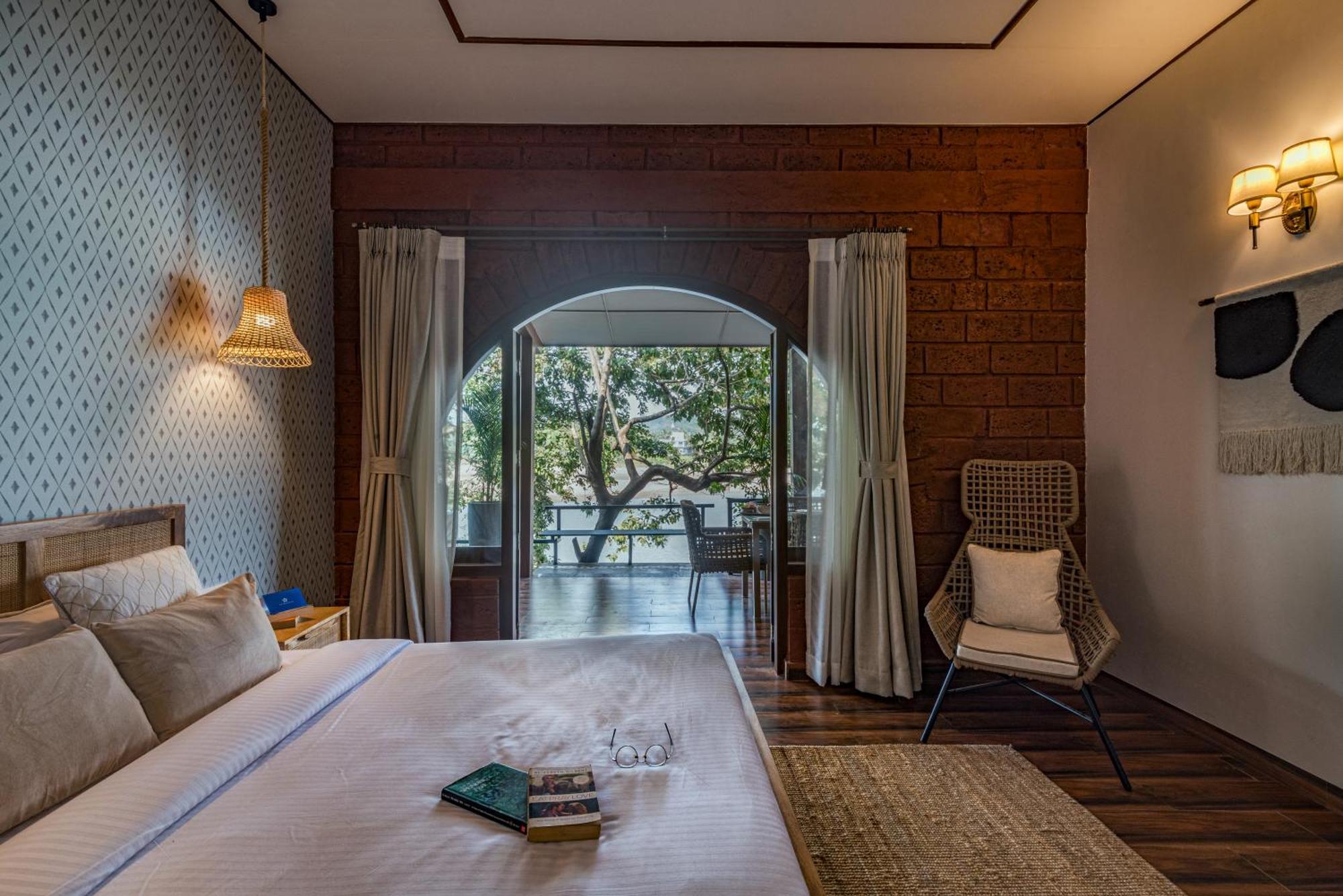 Saffronstays Athaang, Dapoli Ānjarle Exterior foto