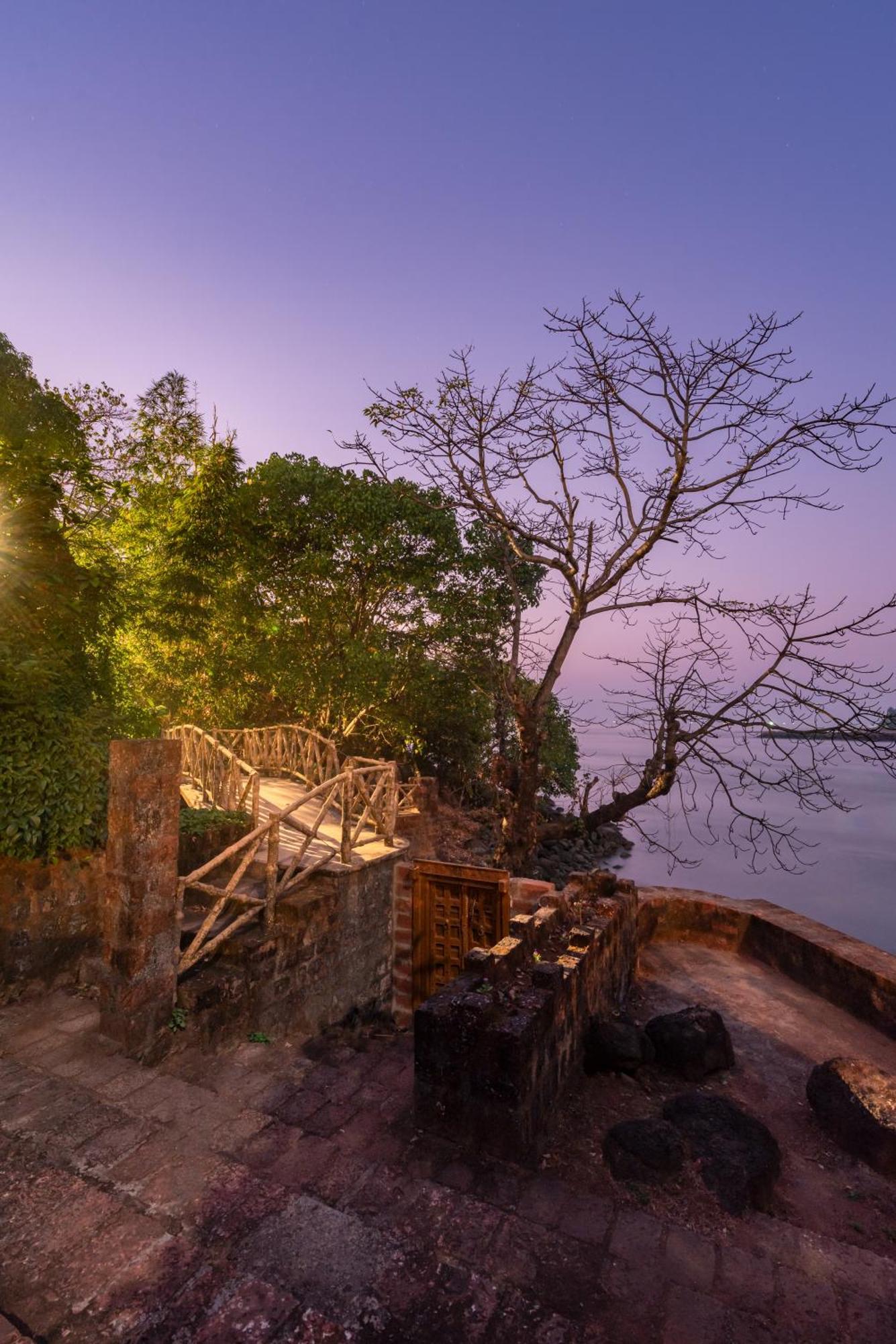 Saffronstays Athaang, Dapoli Ānjarle Exterior foto